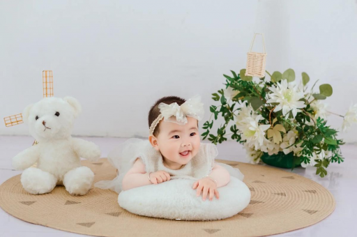 中国澳门十个月宝宝干呕 中国澳门十个月宝宝干呕